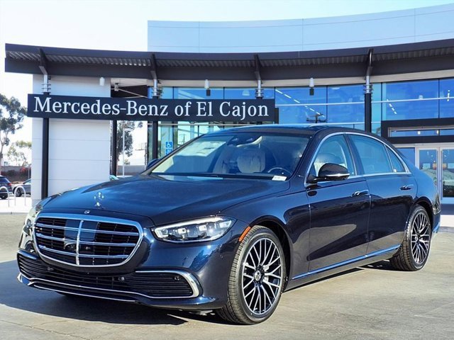 New 2026 Mercedes-Benz S 500 4MATIC image 1