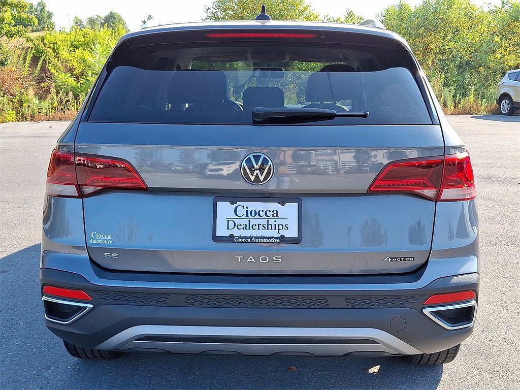 Used 2022 Volkswagen Taos SE image 8