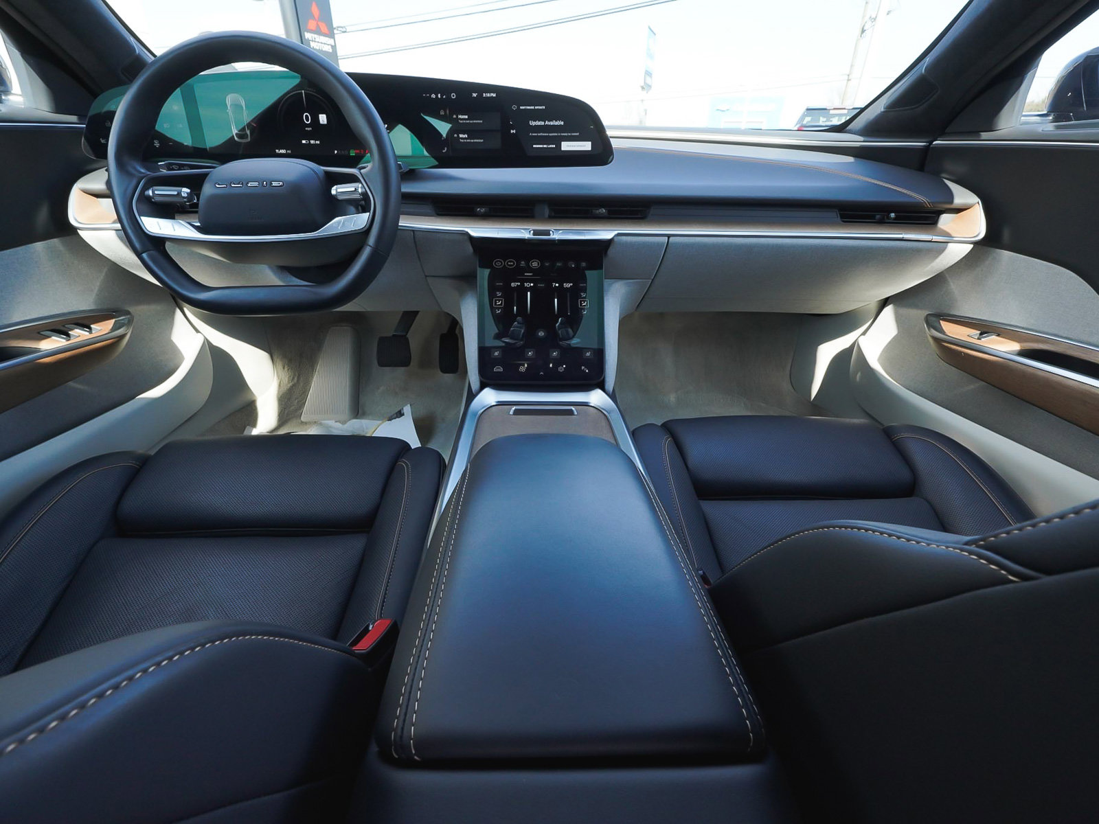 Used 2024 Lucid Air Touring image 35