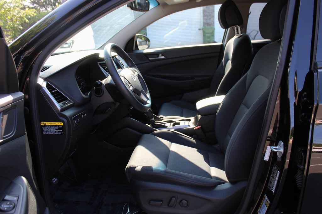 Used 2018 Hyundai Tucson Value AWD/4WD image 26