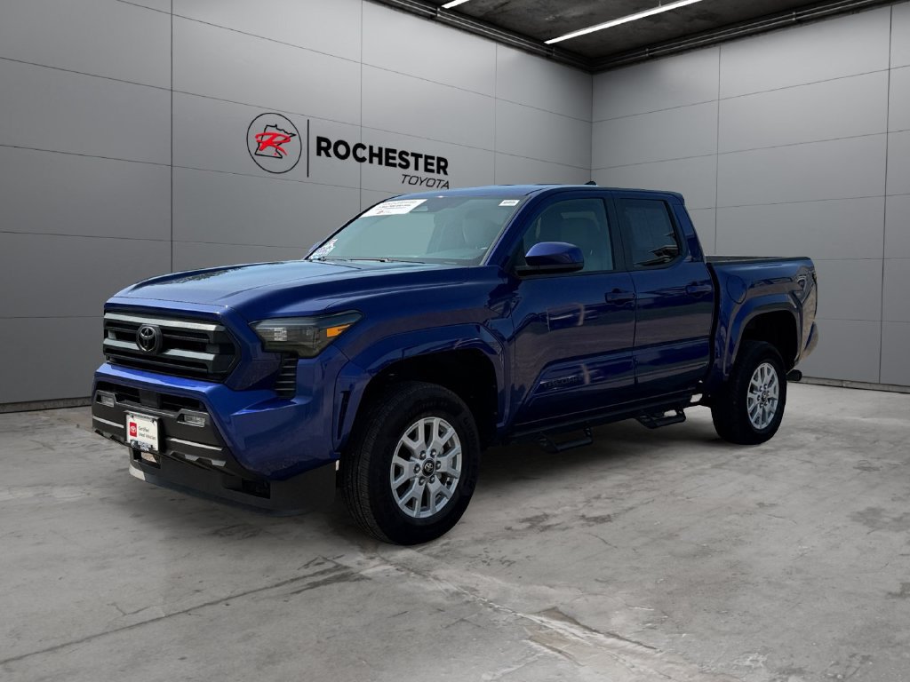 Certified 2025 Toyota Tacoma SR5 AWD/4WD image 7