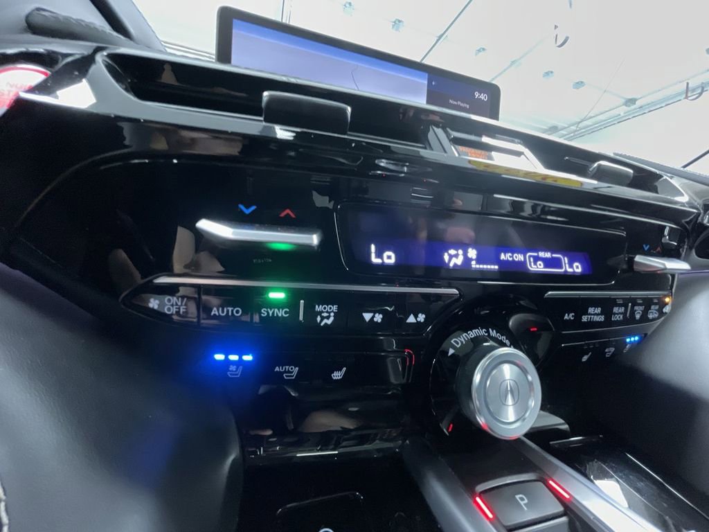 Used 2023 Acura MDX SH-AWD w/ Advance Package image 26