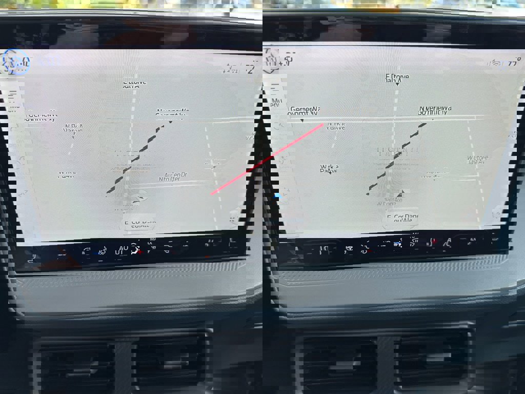 New 2025 Ford Maverick Lariat w/ Black Appearance Package image 27