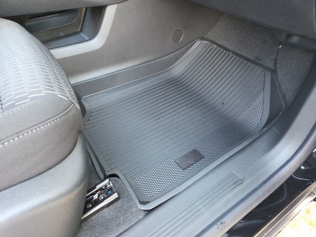 New 2026 Chevrolet Equinox LT w/ LPO, Floor Liner Package image 35