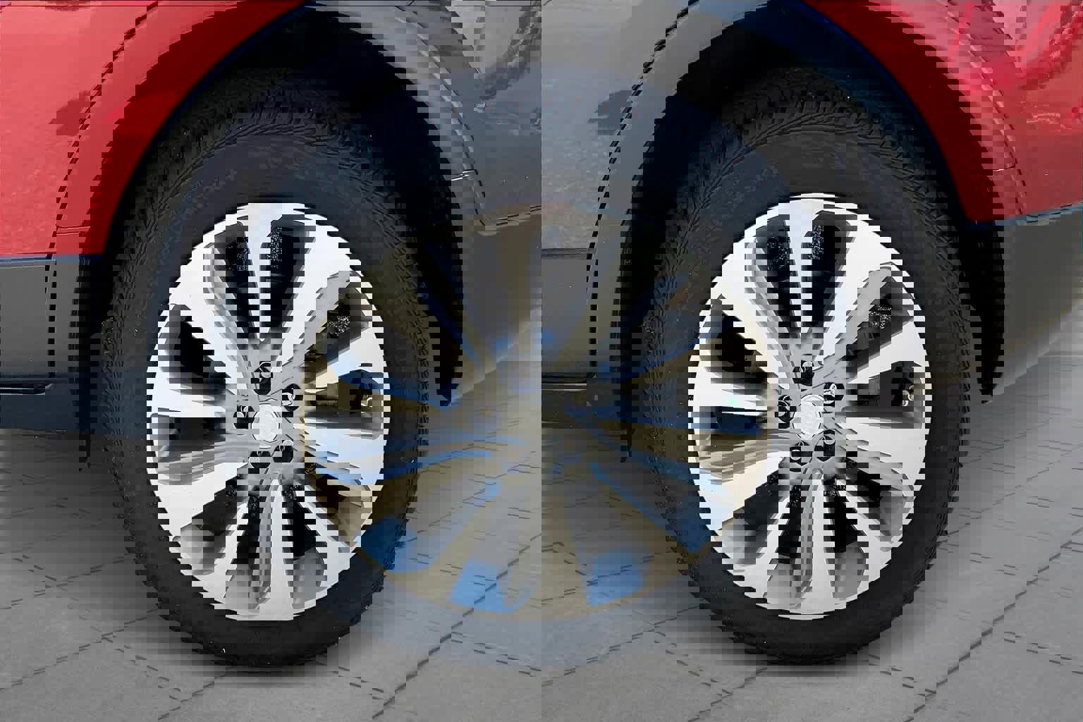 Used 2019 Buick Encore Preferred image 10