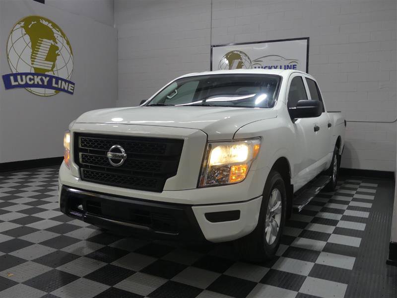 Used 2022 Nissan Titan S w/ S Utility Package image 4