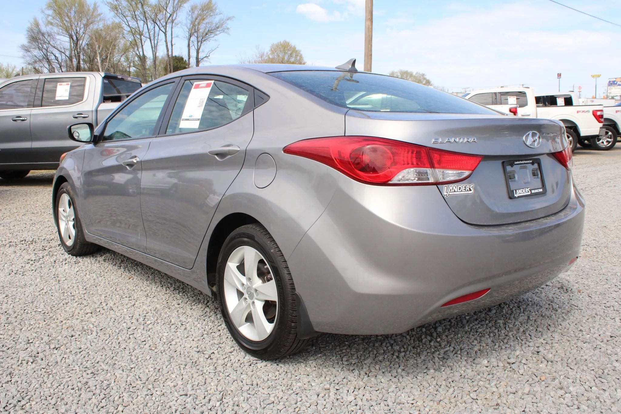 Used 2013 Hyundai Elantra GLS w/ Preferred Pkg FWD image 10