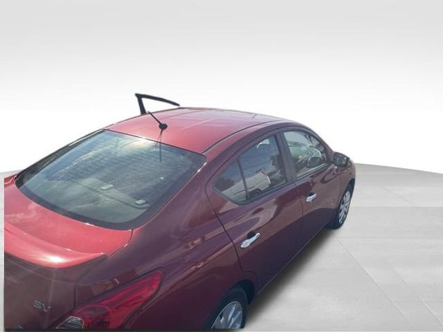 Used 2016 Nissan Versa SV FWD image 18