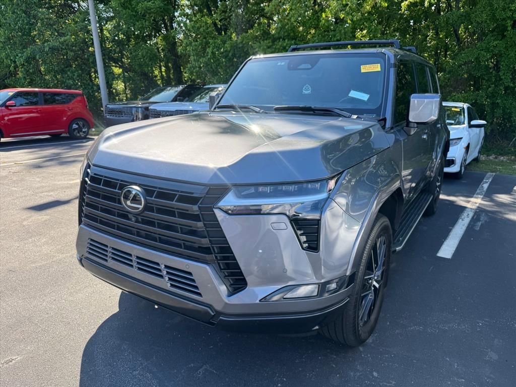 Used 2024 Lexus GX 550 w/ Accessory Package (2T) AWD/4WD image 10