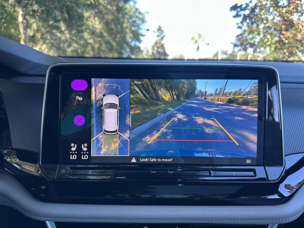 New 2025 Volkswagen Atlas Cross Sport SEL Premium R-Line image 17