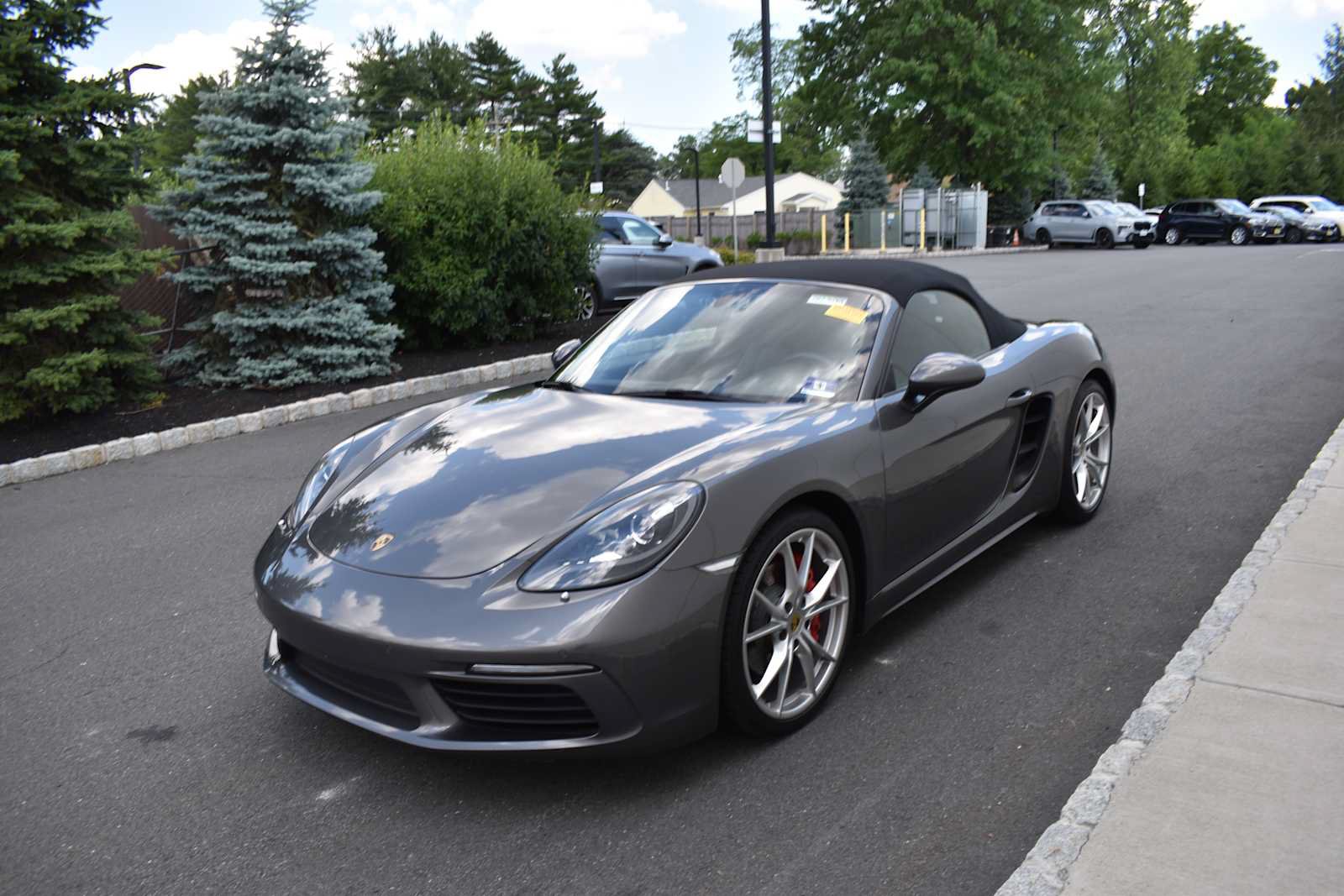 Used 2017 Porsche 718 Boxster S RWD image 4