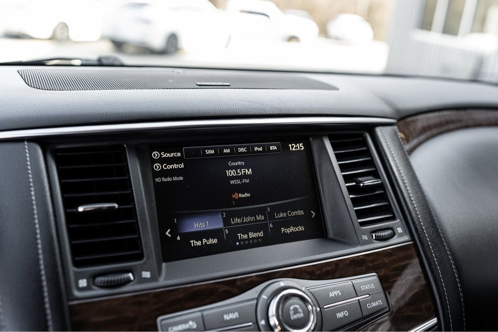 Used 2018 Nissan Armada Platinum w/ Captain Seat Package image 18