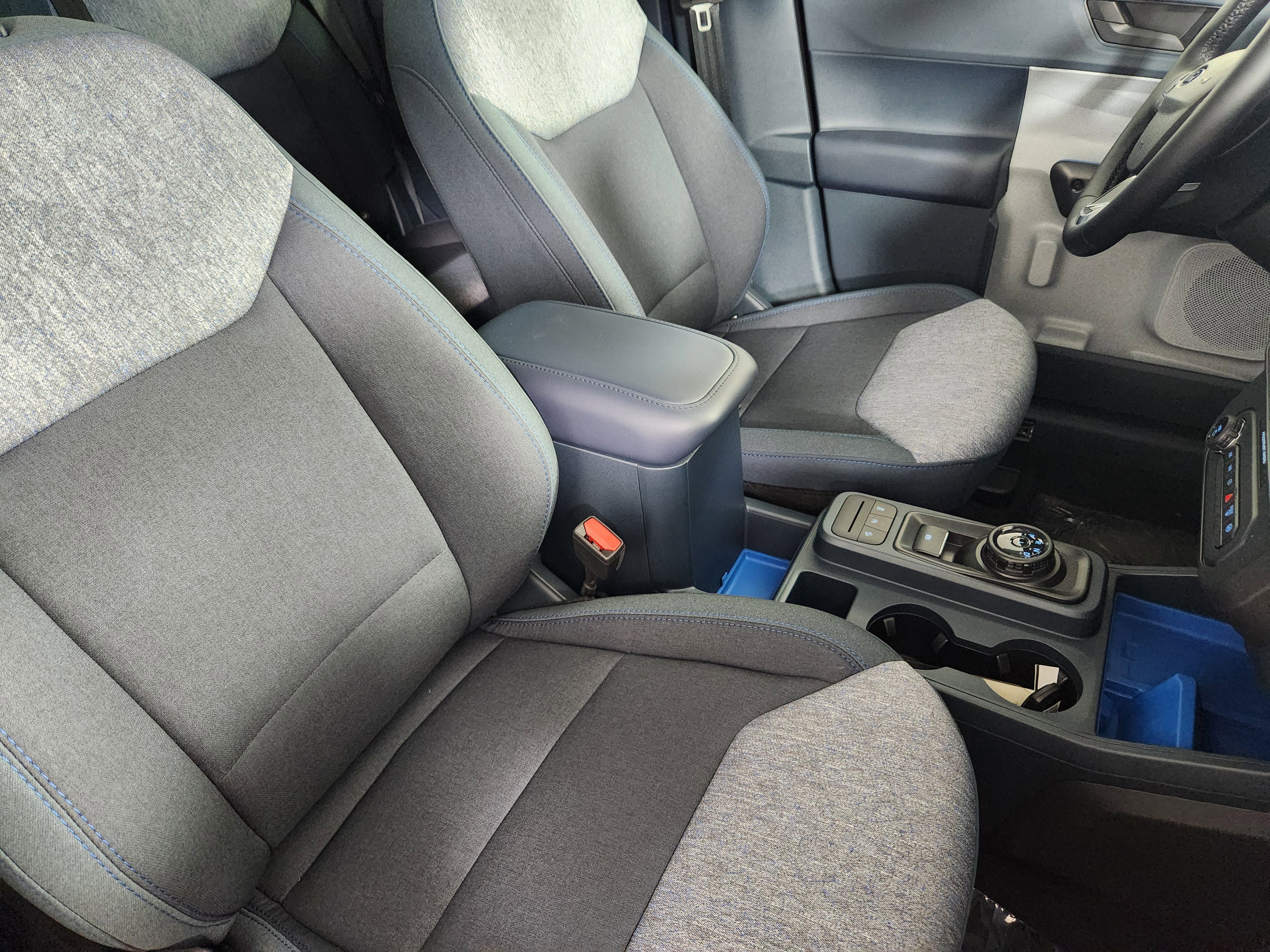 New 2025 Ford Maverick XLT w/ XLT Luxury Package image 13