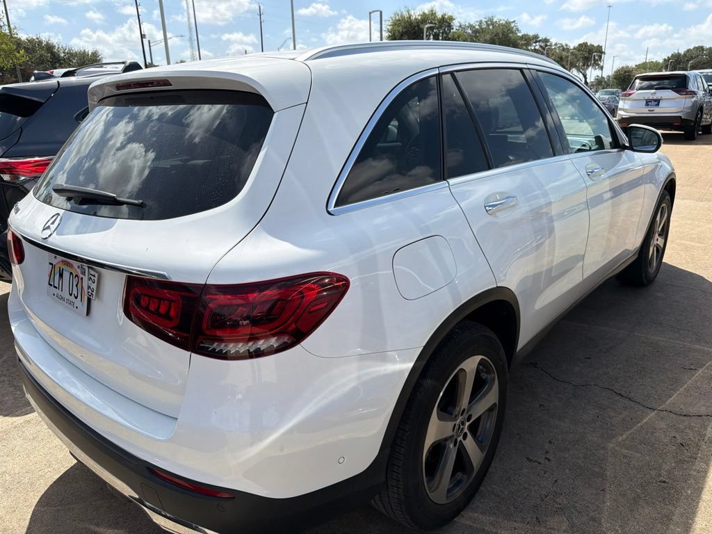 Used 2022 Mercedes-Benz GLC 300 w/ Premium Package Lite image 5