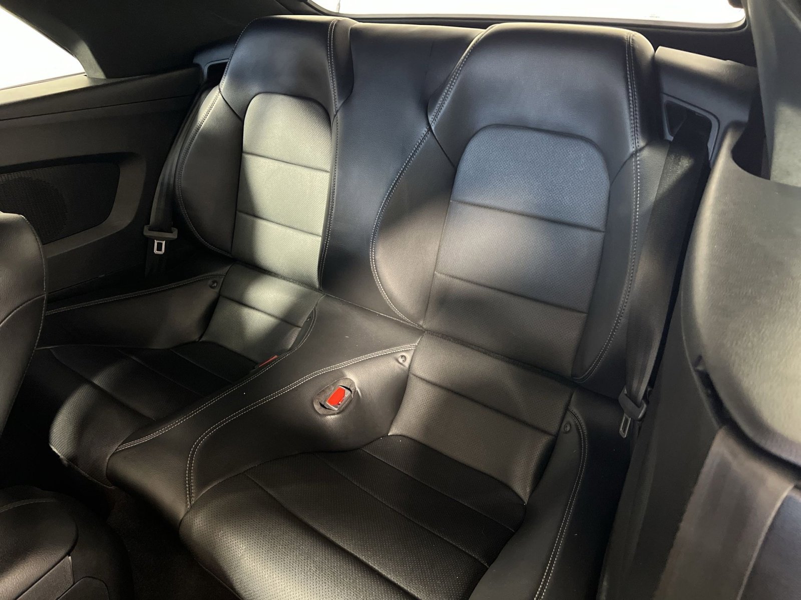 Used 2022 Ford Mustang GT Premium image 24