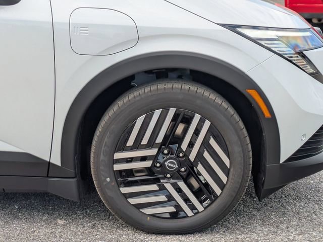 New 2026 Nissan Leaf SV+ w/ Floor Mat Package (SV+) image 12
