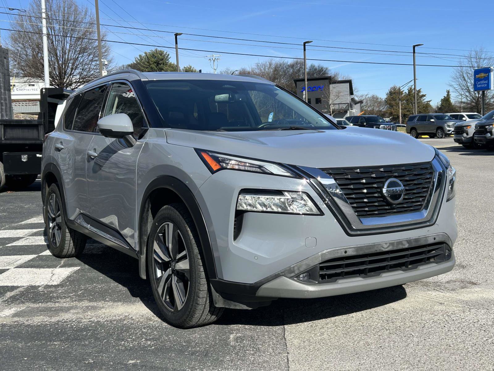 Used 2021 Nissan Rogue SL w/ Premium Package