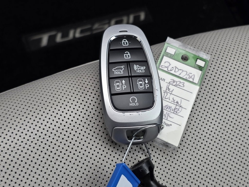 Certified 2023 Hyundai Tucson Limited image 39