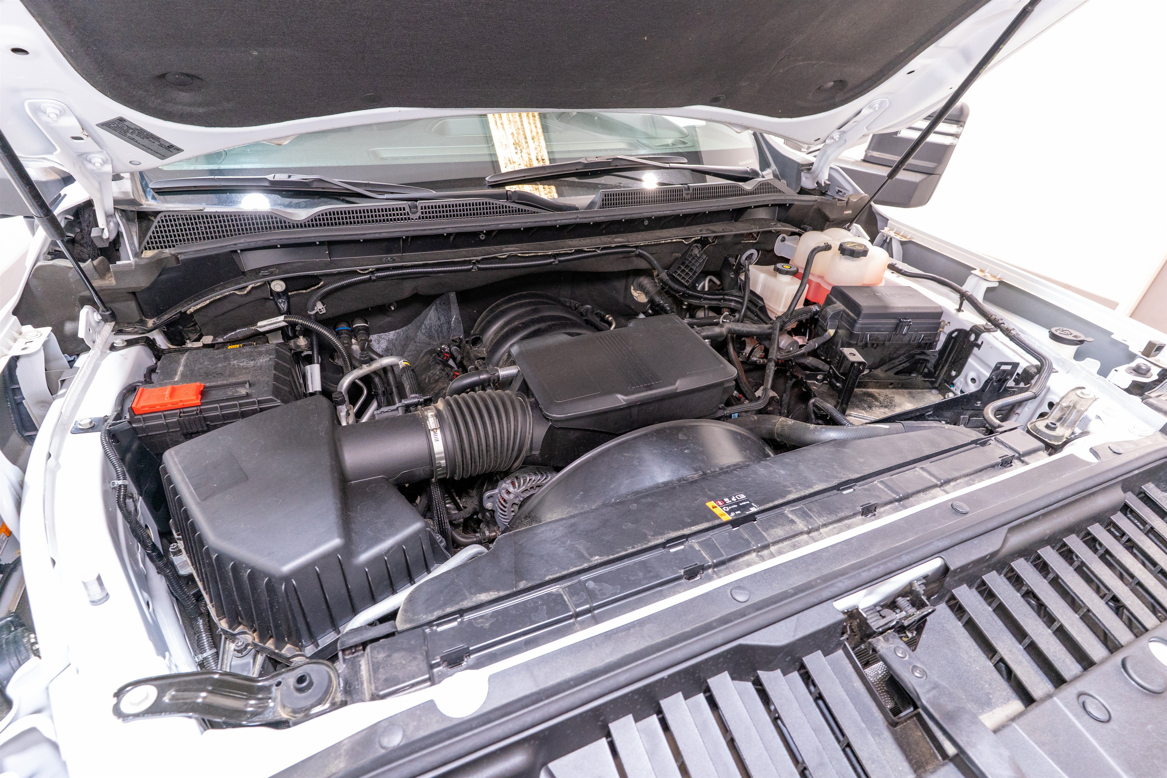 Used 2024 GMC Sierra 2500 Pro w/ Convenience Package RWD image 31