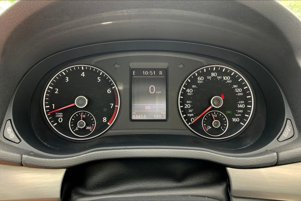 Used 2014 Volkswagen Passat 2.5 SE FWD image 19