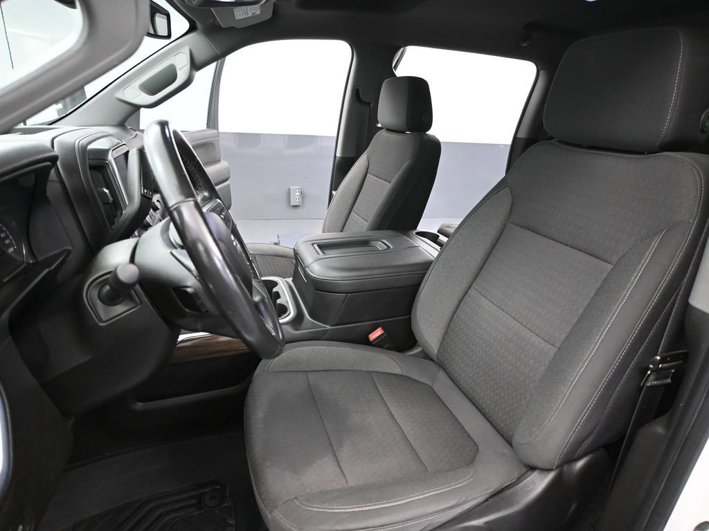 Used 2021 Chevrolet Silverado 1500 LT Trail Boss w/ Bed Protection Package image 30