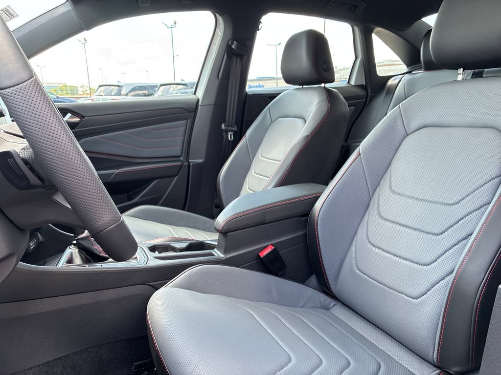 New 2027 Volkswagen Jetta GLI Autobahn FWD image 11