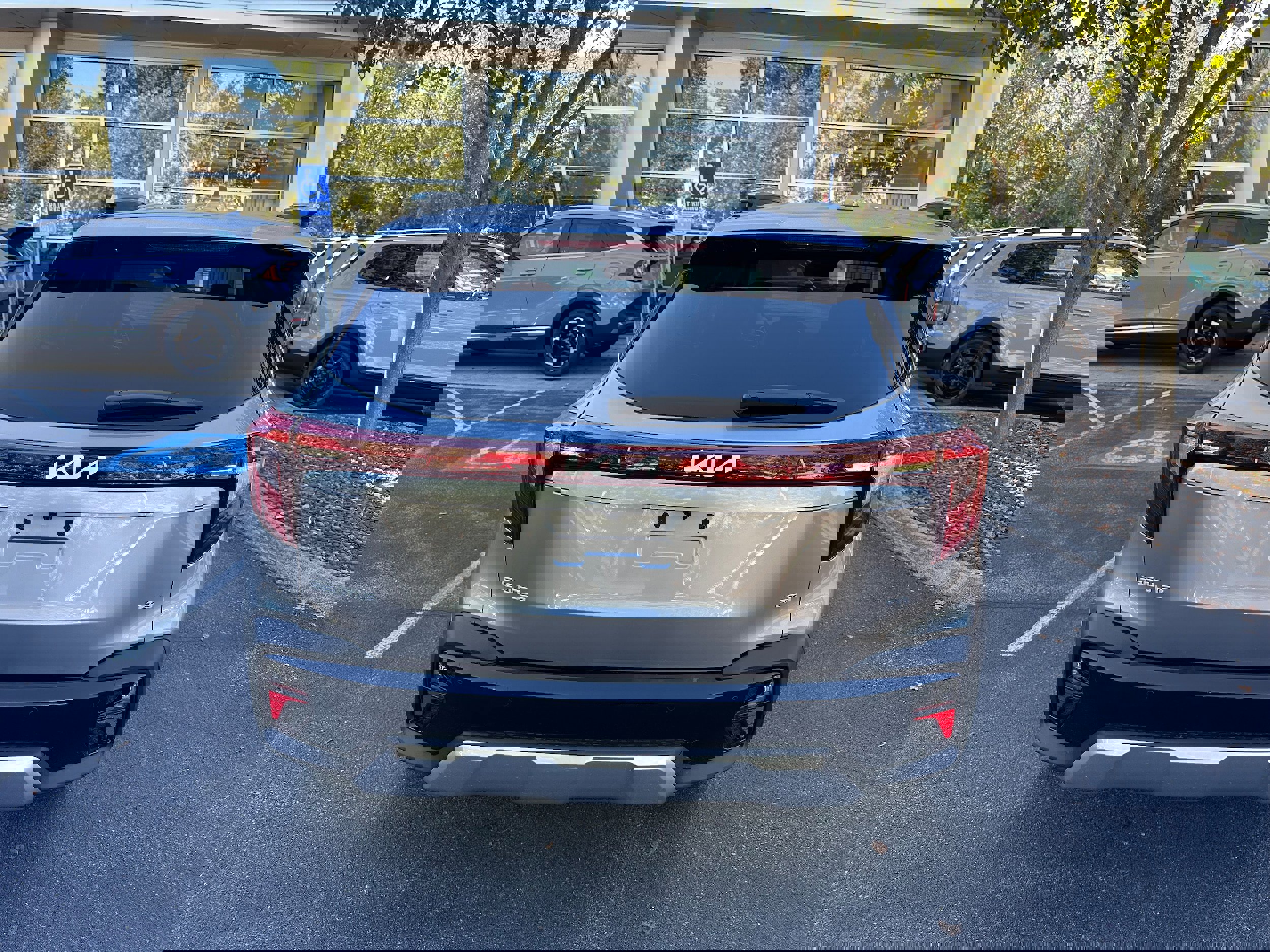 New 2026 Kia Seltos SX w/ SX Sunroof Package image 6