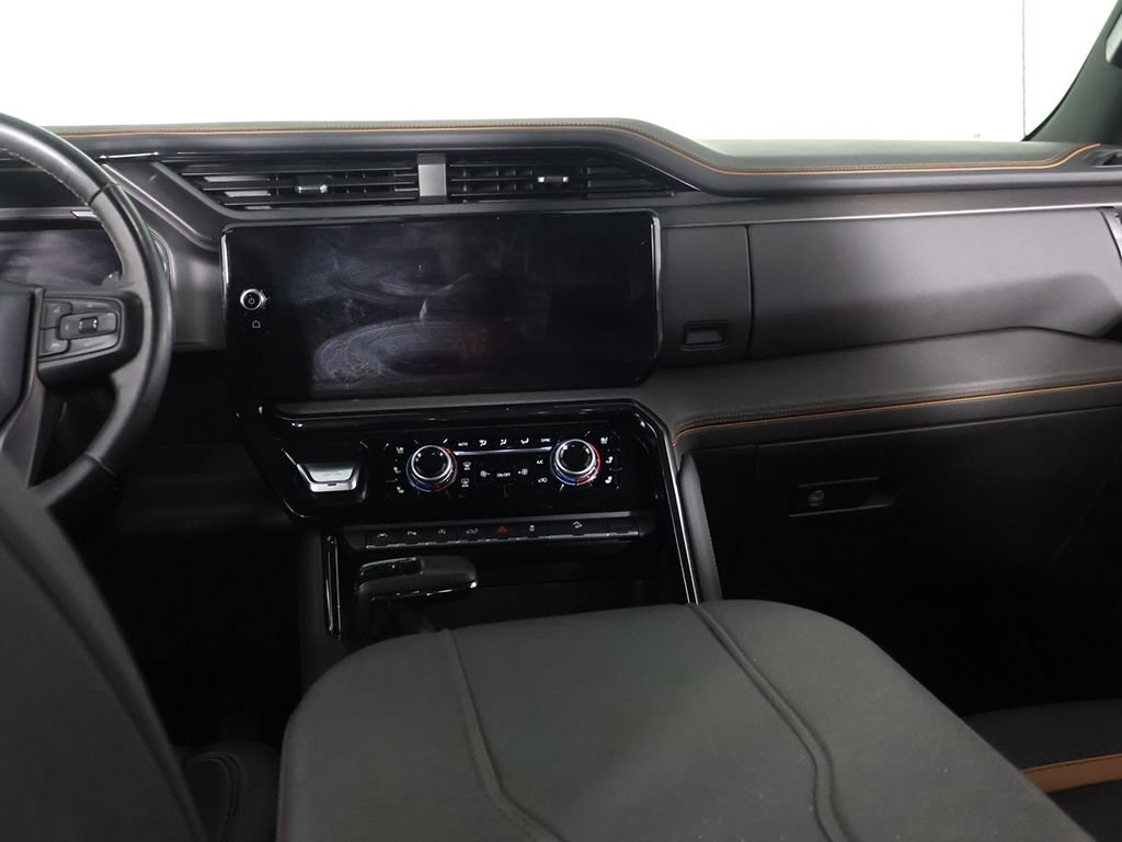 Used 2024 GMC Sierra 1500 AT4 w/ AT4 Preferred Package AWD/4WD image 33