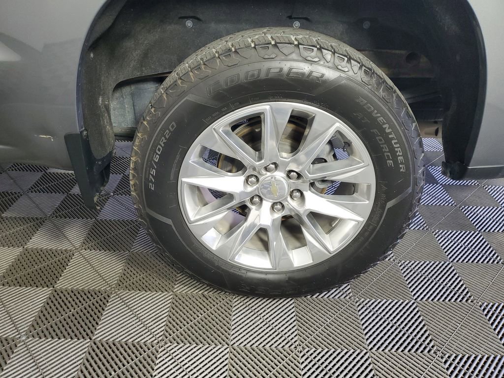 Used 2021 Chevrolet Silverado 1500 LTZ w/ LTZ Premium Package image 33