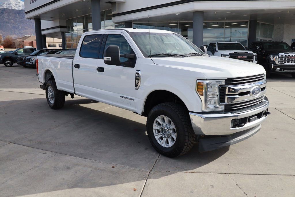 Used 2018 Ford F350 XLT image 8