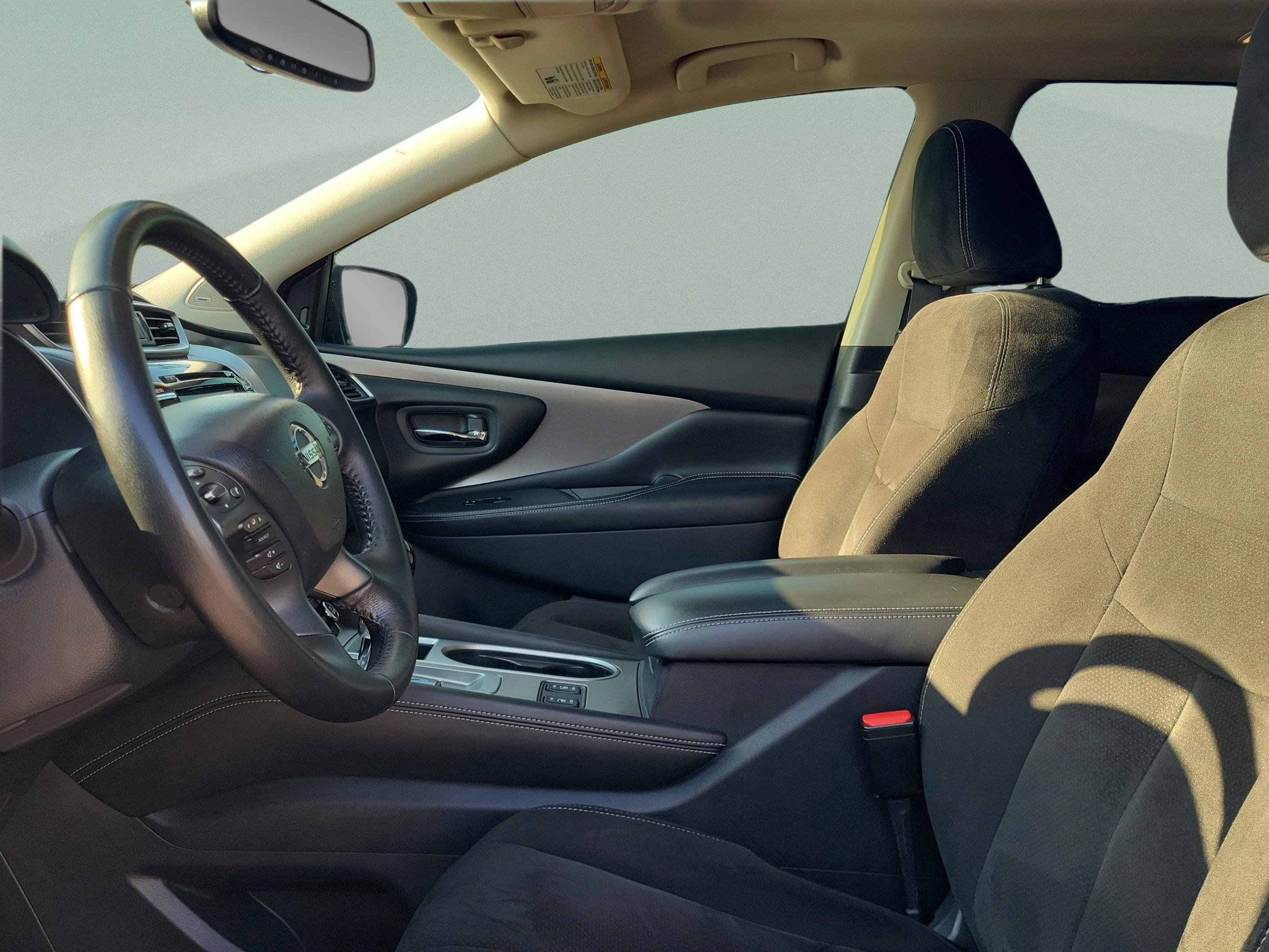 Used 2019 Nissan Murano SV w/ Premium Package image 23