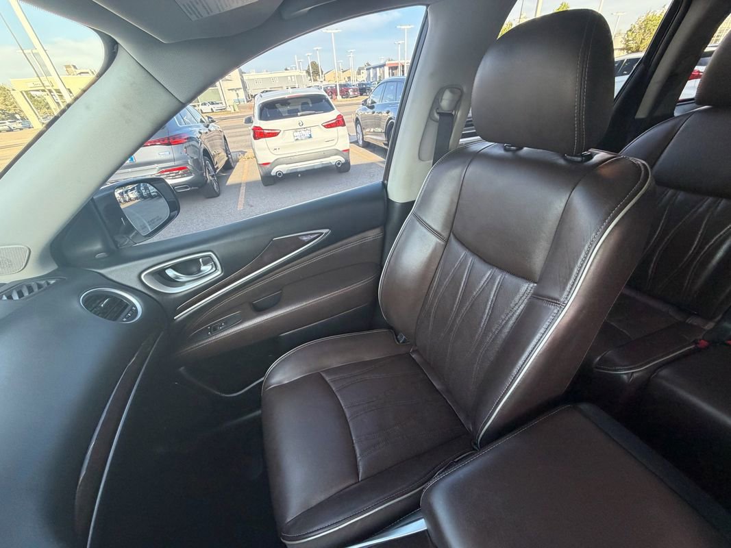 Used 2019 INFINITI QX60 Luxe w/ Sensory Package image 25