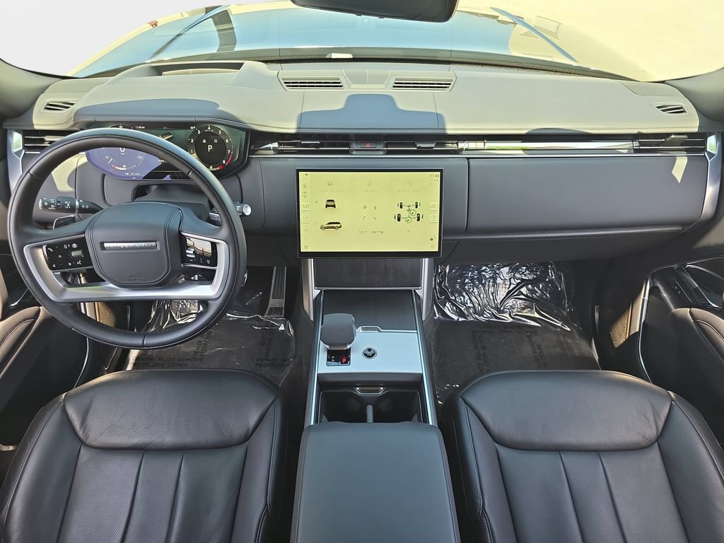 Certified 2024 Land Rover Range Rover Long Wheelbase Autobiography AWD/4WD image 10