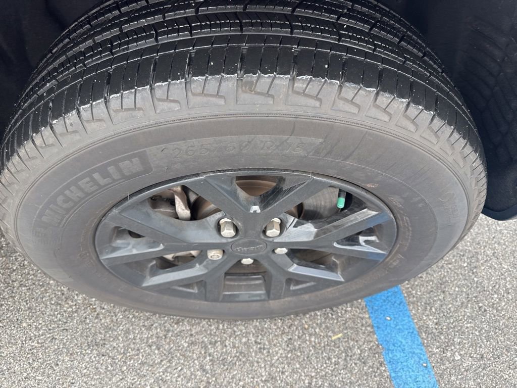 Used 2024 Jeep Grand Cherokee L Altitude image 9