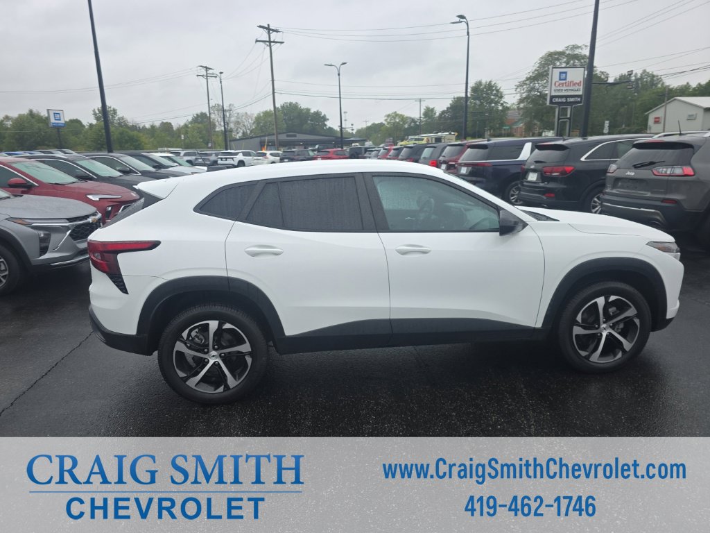 Used 2024 Chevrolet Trax RS w/ Driver Confidence Package FWD image 7