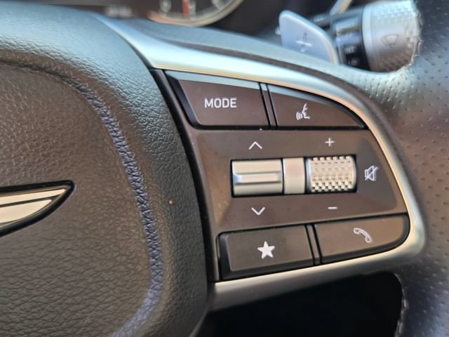 Used 2025 Genesis G70 2.5T AWD/4WD image 32
