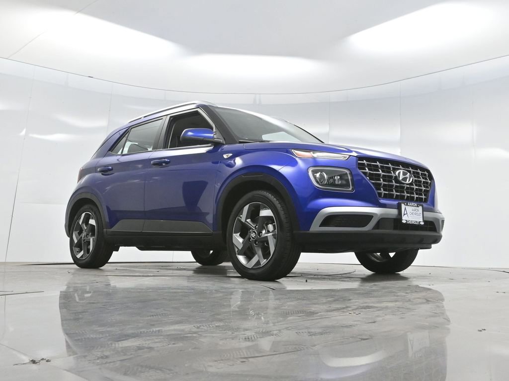 Used 2023 Hyundai Venue Limited w/ Cargo Package image 55