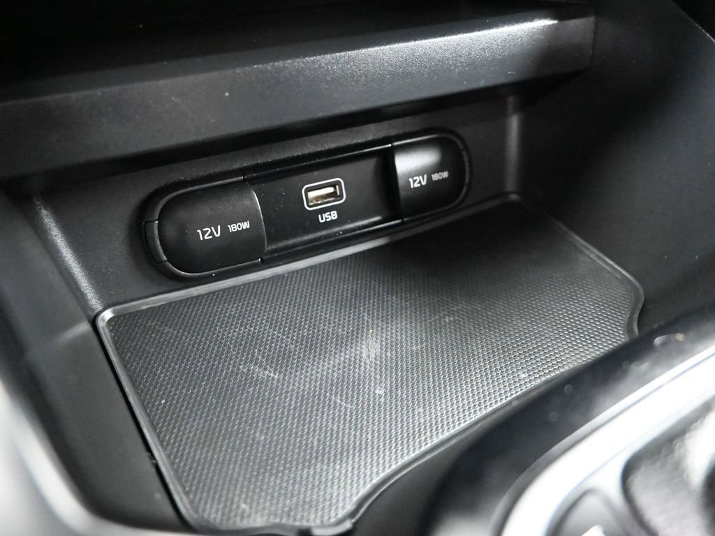 Used 2023 Kia Soul LX w/ LX Technology Package image 20