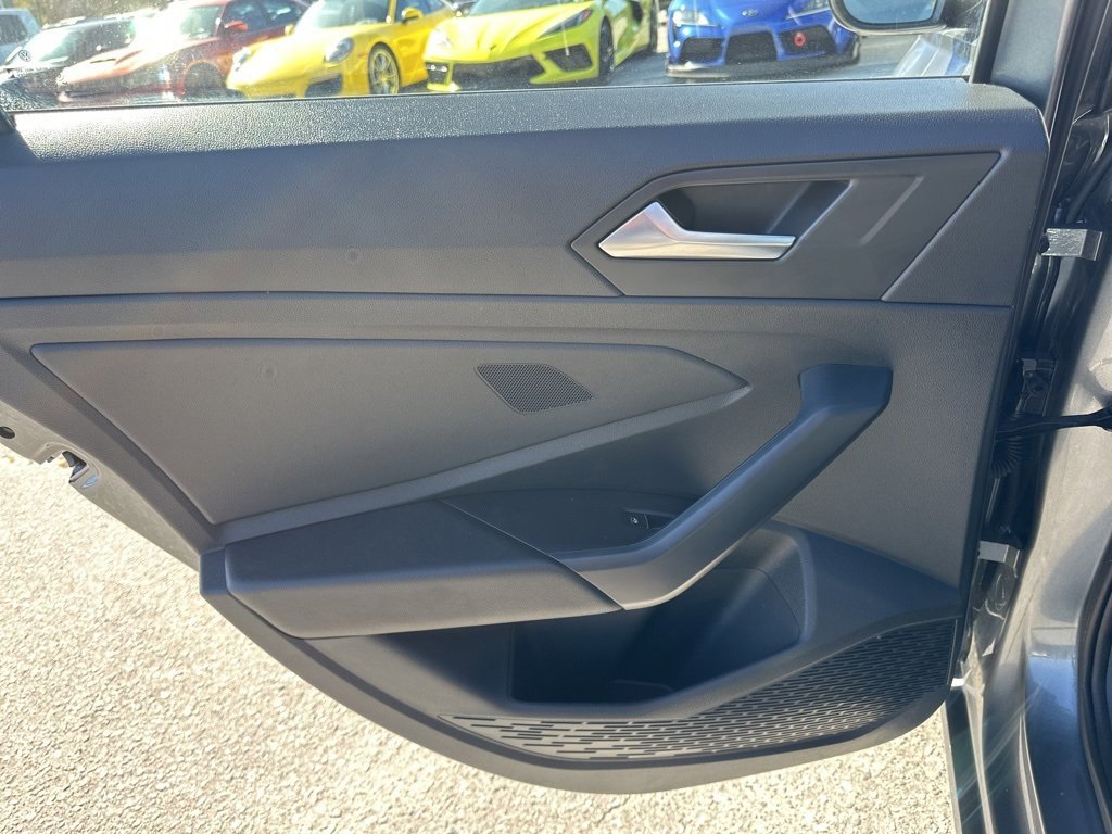 Used 2025 Volkswagen Jetta Sport image 24