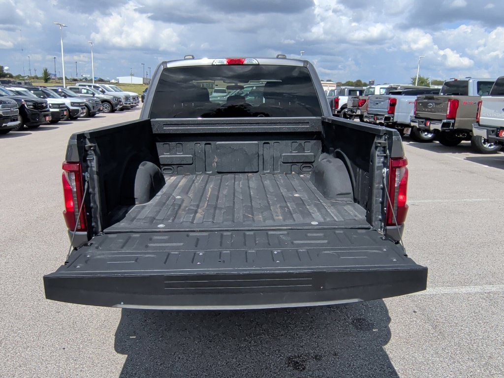 Used 2025 Ford F150 STX w/ Equipment Group 200A RWD image 37