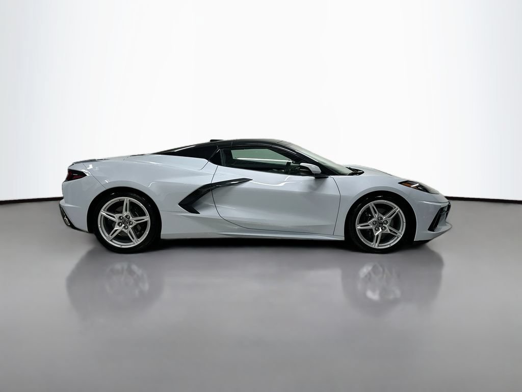 Used 2024 Chevrolet Corvette Stingray Preferred Conv w/ 2LT RWD image 8