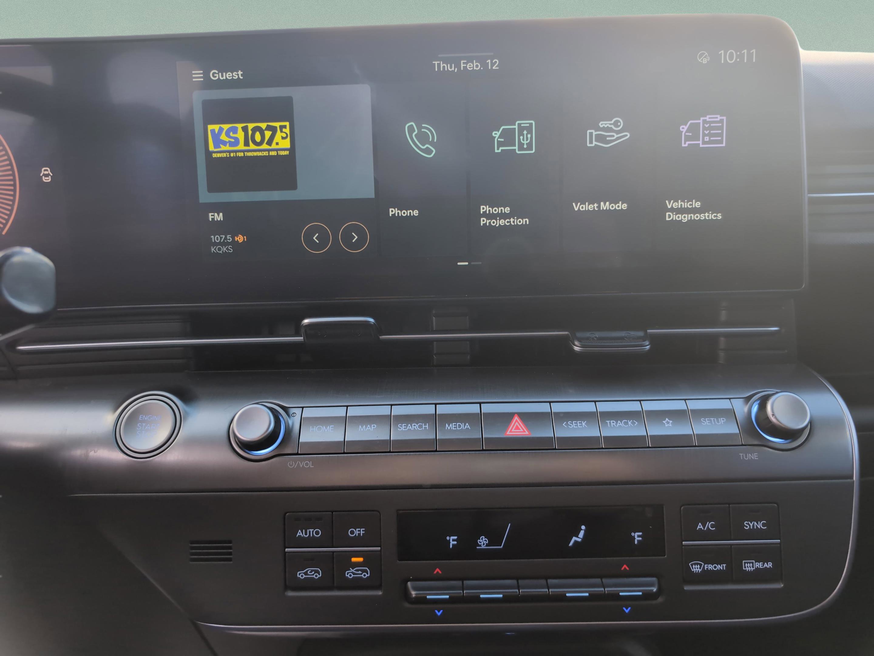 Used 2025 Hyundai Kona SEL image 27