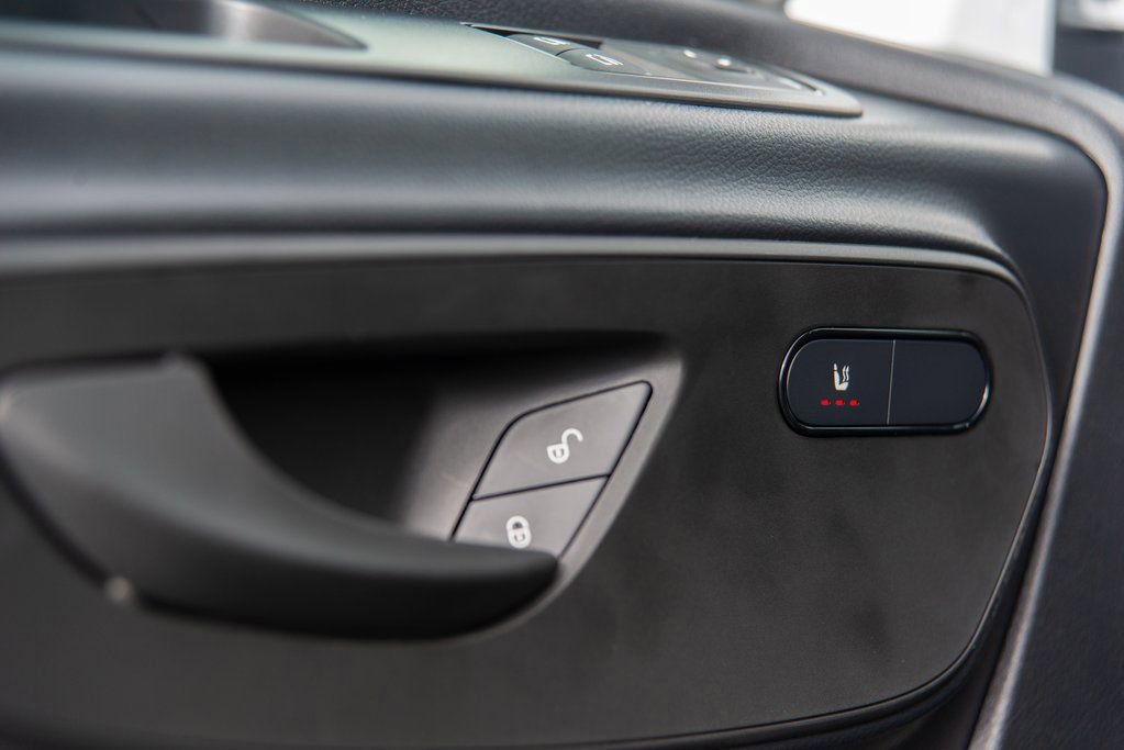 Used 2024 Mercedes-Benz Sprinter 3500 image 35