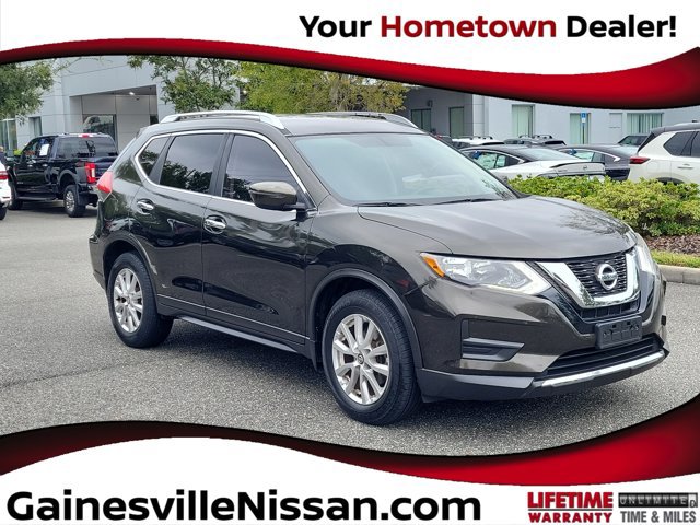 Used 2017 Nissan Rogue SV