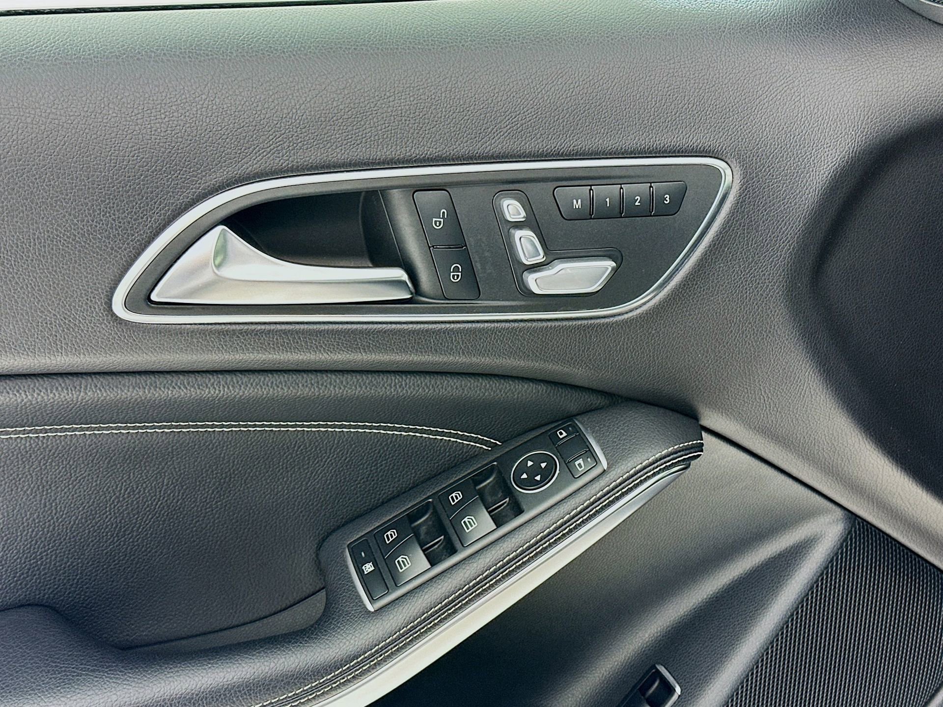 Used 2019 Mercedes-Benz GLA 250 GLA 250 image 18