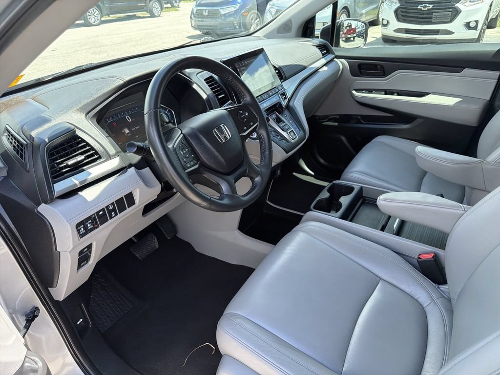 Used 2023 Honda Odyssey EX-L image 18