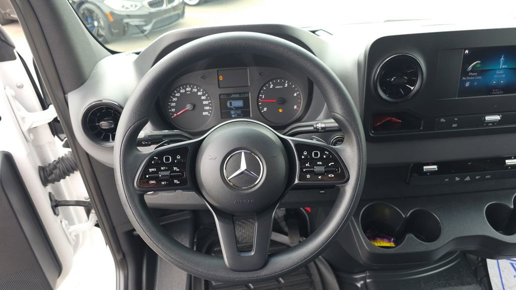 Used 2020 Mercedes-Benz Sprinter 3500 image 15