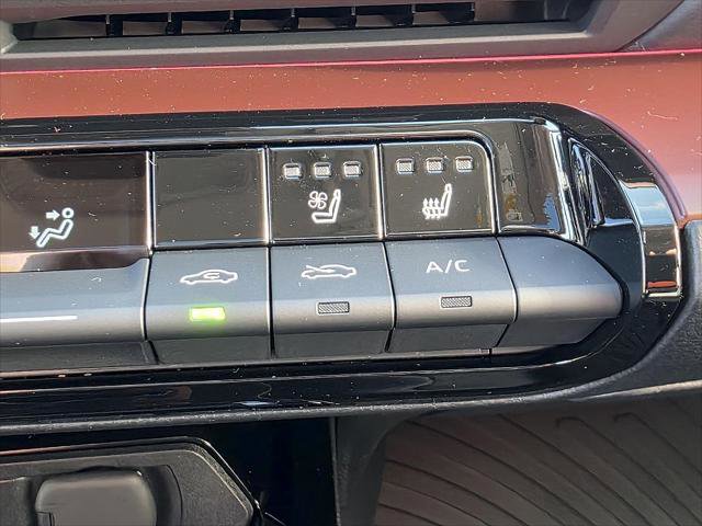 New 2026 Toyota Prius Plug-In Hybrid image 26