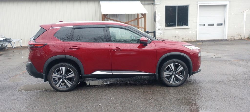 Used 2023 Nissan Rogue SL w/ SL Premium Package image 8