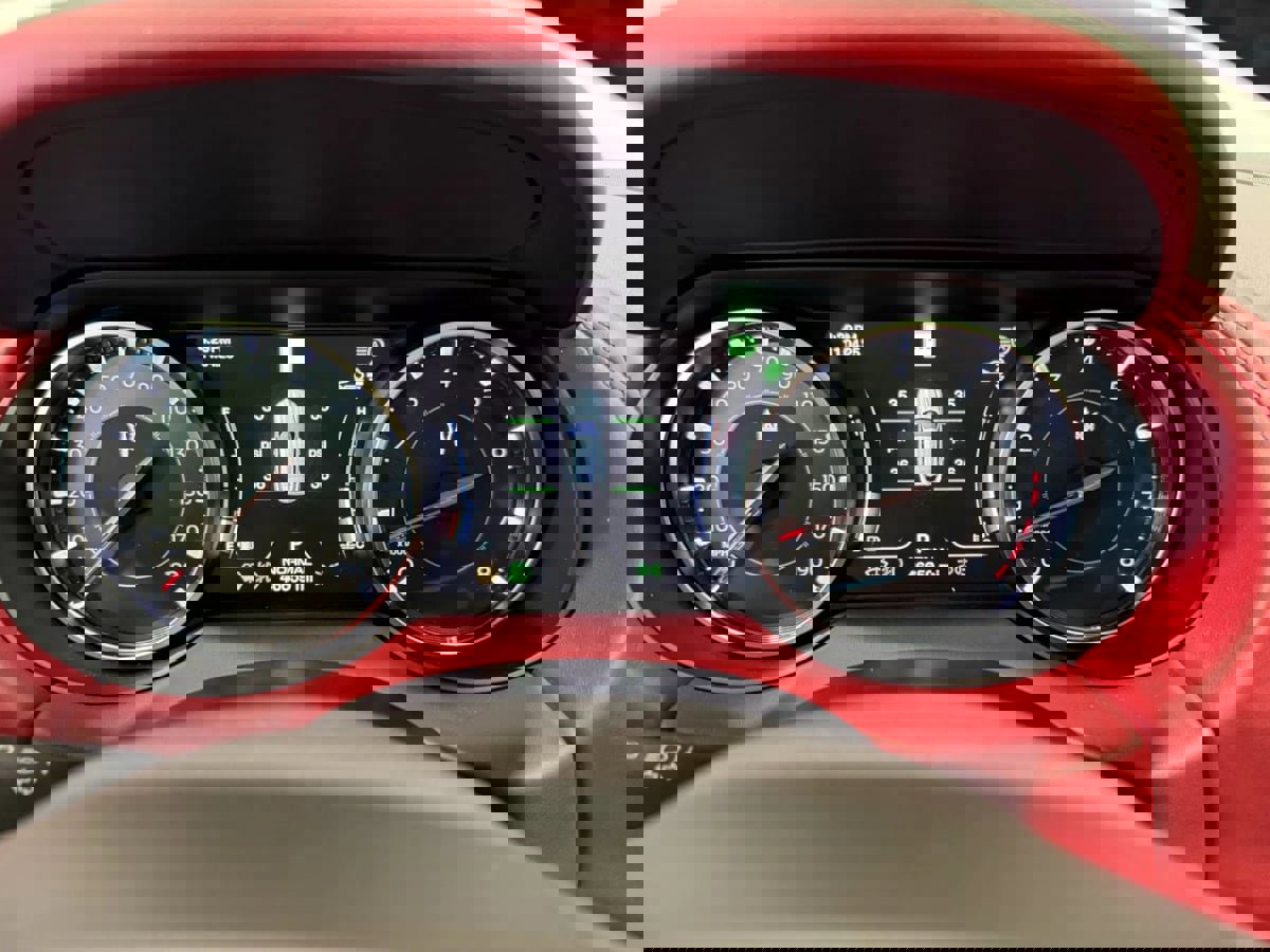 Used 2021 Maserati Levante S GranSport image 17